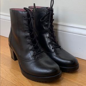 Dansko Ames Ankle Boot